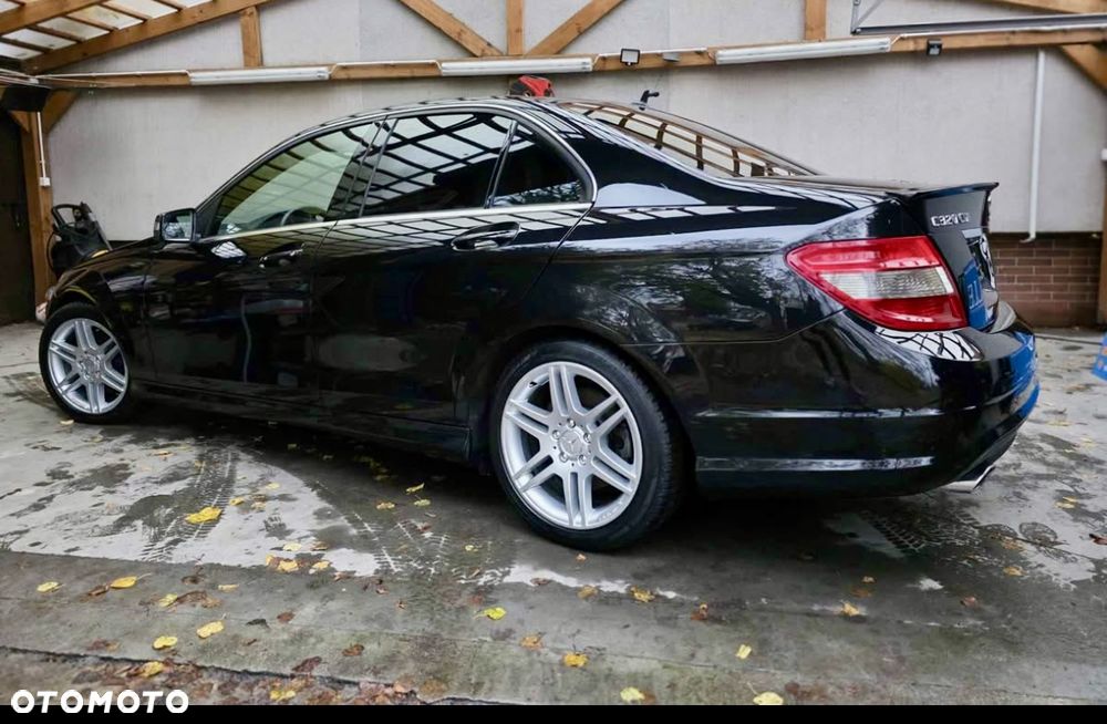 Mercedes-Benz Klasa C 320 CDI DPF 7G-TRONIC Avantgarde - 5