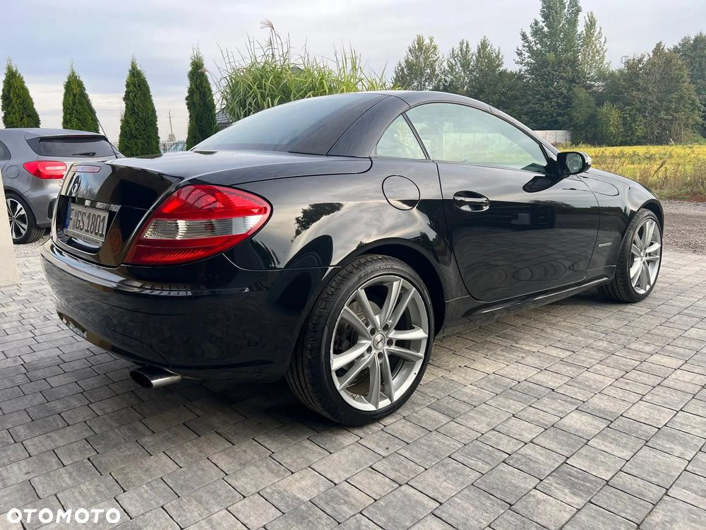 Mercedes-Benz SLK - 21