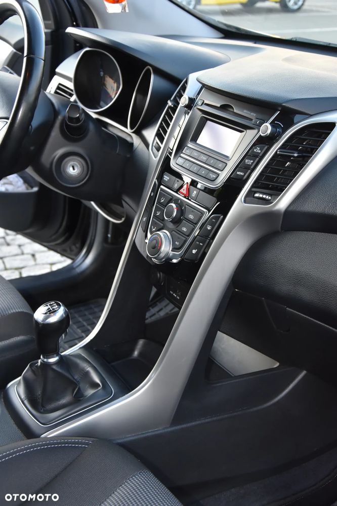 Hyundai i30 1.6 CRDi Comfort - 8