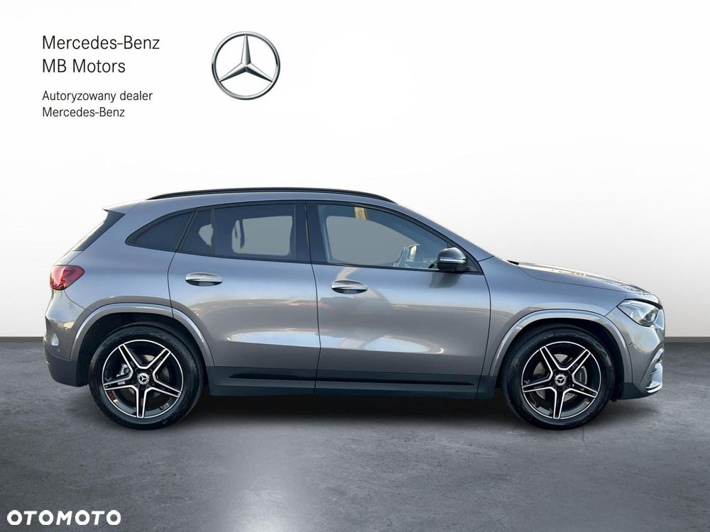 Mercedes-Benz GLA 200 AMG Line - 6
