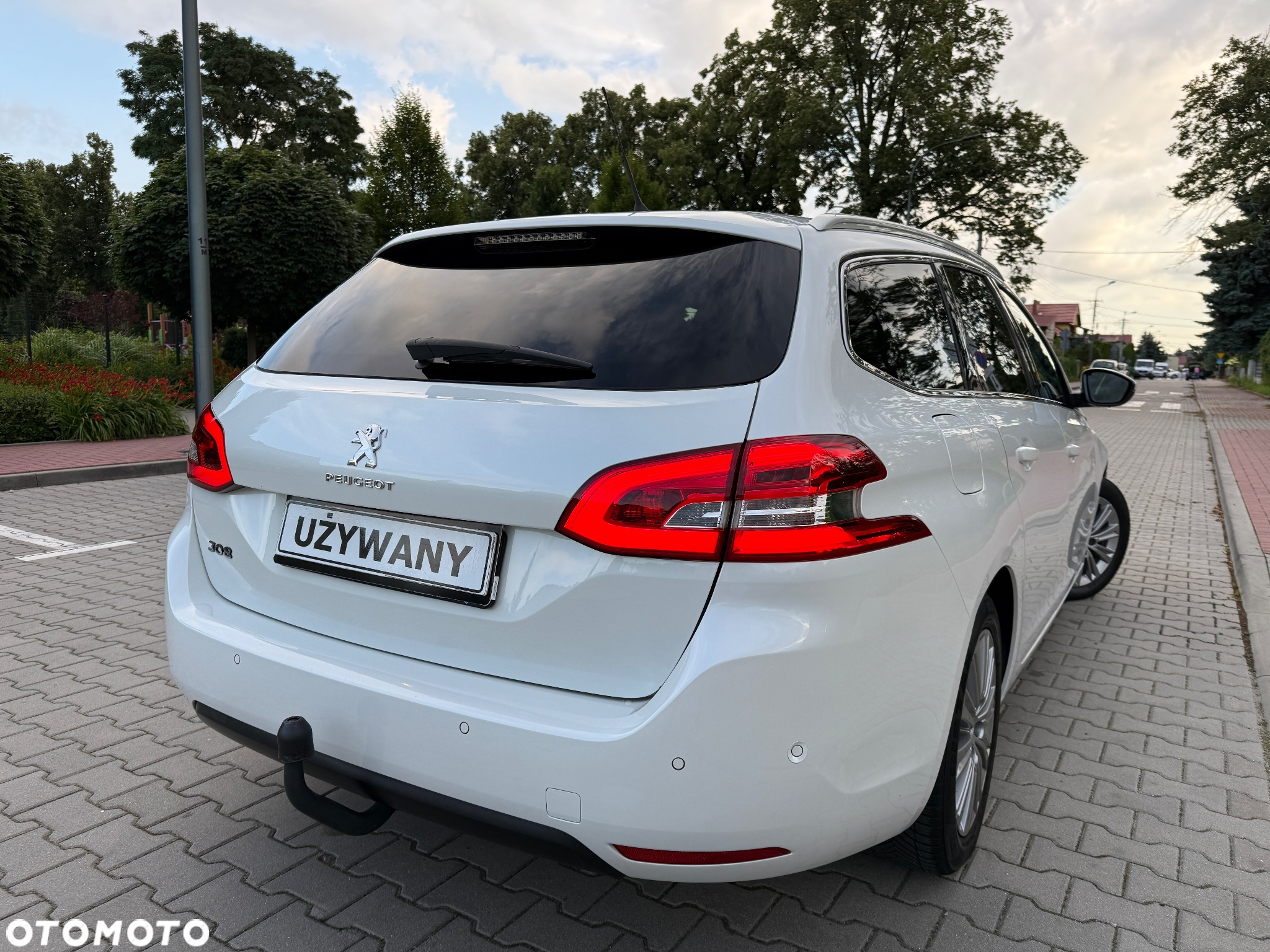 Peugeot 308 SW BlueHDi 120 EAT6 Stop & Start Allure - 40
