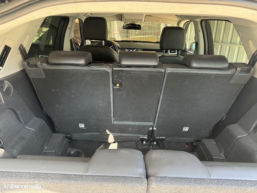 Land Rover Discovery Sport 2.2 SD4 HSE Luxury Auto — fotografia 18