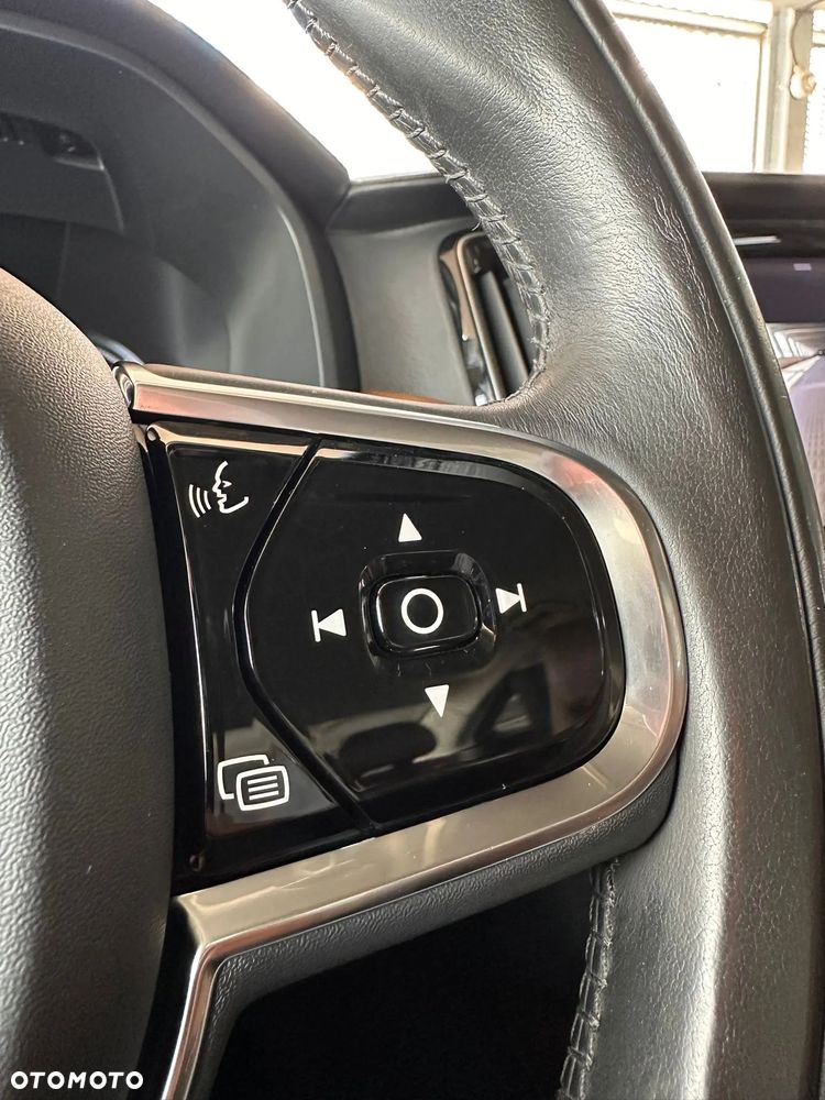 Volvo S90 D5 AWD Inscription - 29