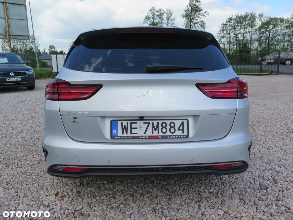 Kia Ceed 1.5 T-GDI M - 6