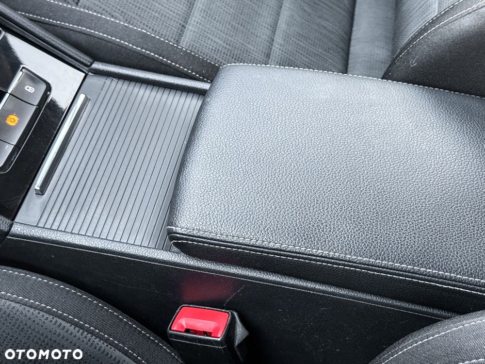 Skoda Superb 2.0 TDI DSG Ambition - 18