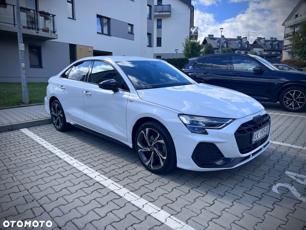 Audi A3 Limousine 35 TFSI mHEV S Line S tronic - 3