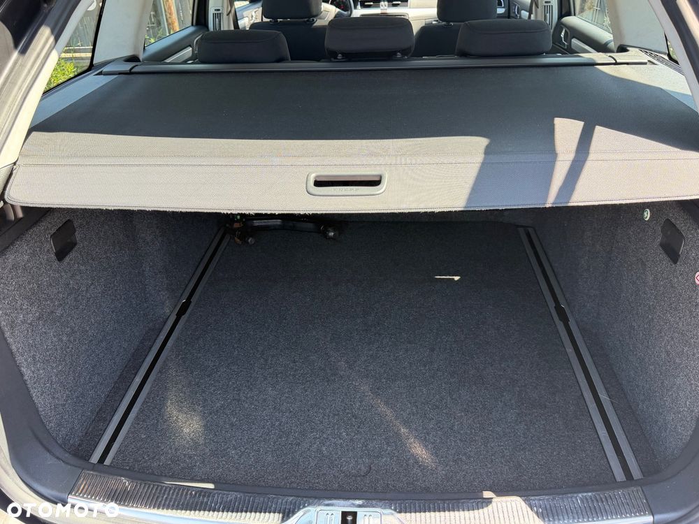 Skoda Superb 1.8 TSI Ambition DSG - 12