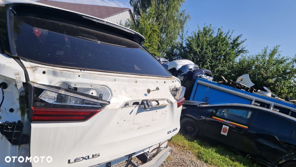 Klapa tył Lexus RX450h 15-20r.