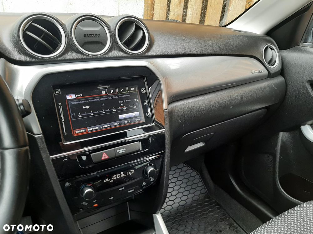 Suzuki Vitara 1.6 (4x4) Allgrip Comfort - 29