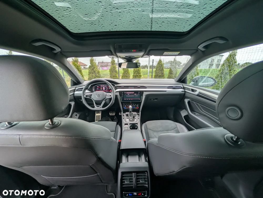 Volkswagen Arteon 2.0 TSI DSG R-Line - 32