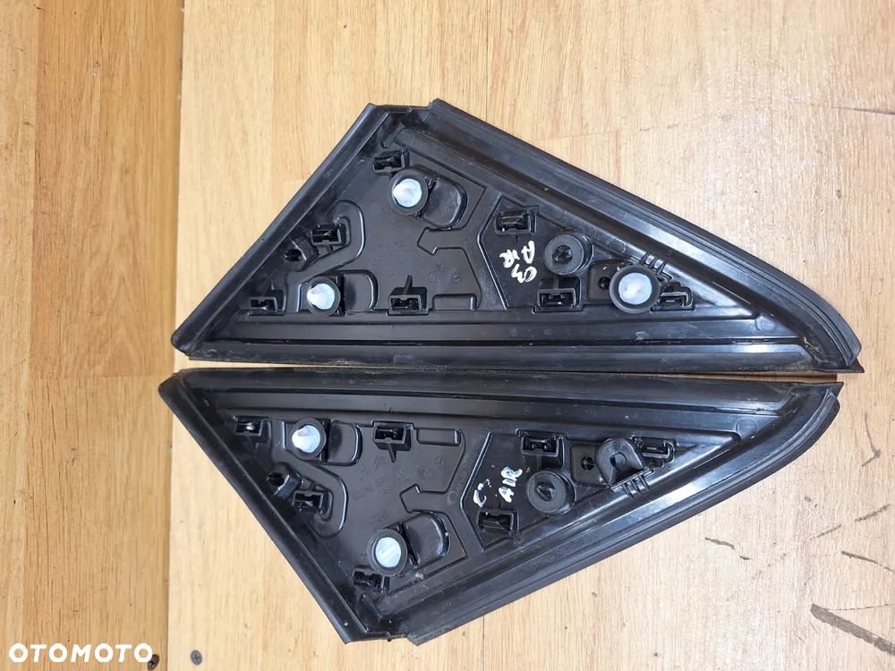 Trójkąt błotnika prawy lewy citroen c3 aircross - 2