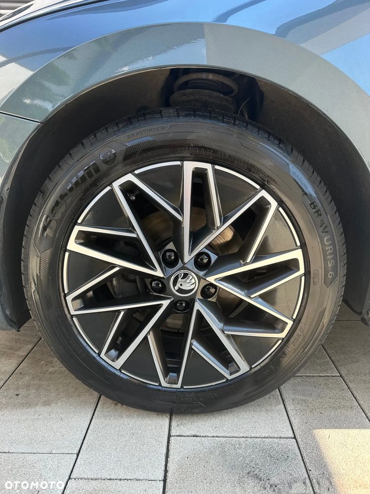 Skoda Octavia 2.0 TDI Ambition DSG - 8