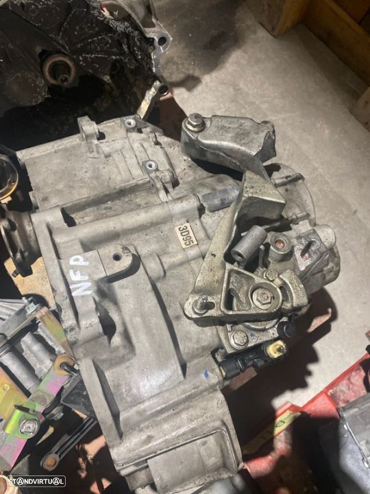 Caixa Velocidades VW Golf VI 140cv 2.0TDi - 1