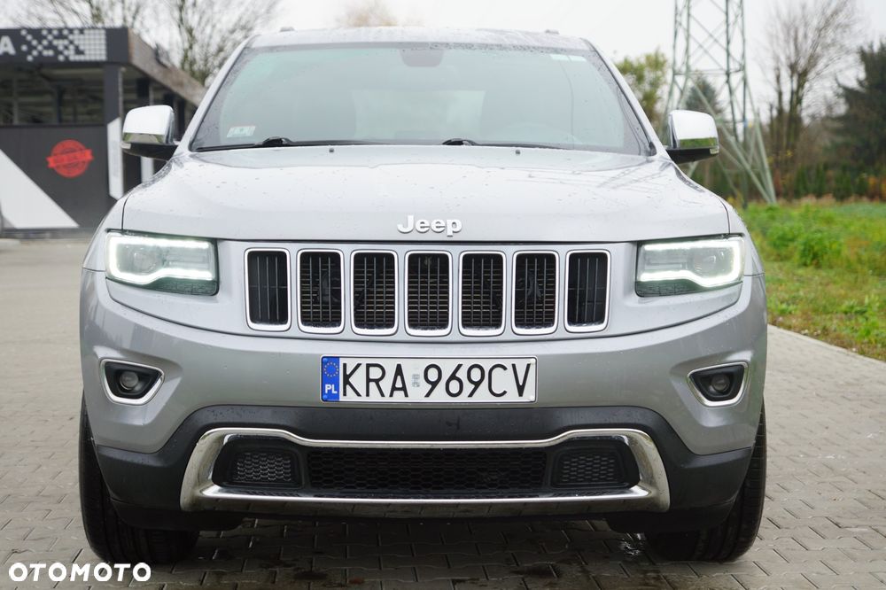 Jeep Grand Cherokee - 9