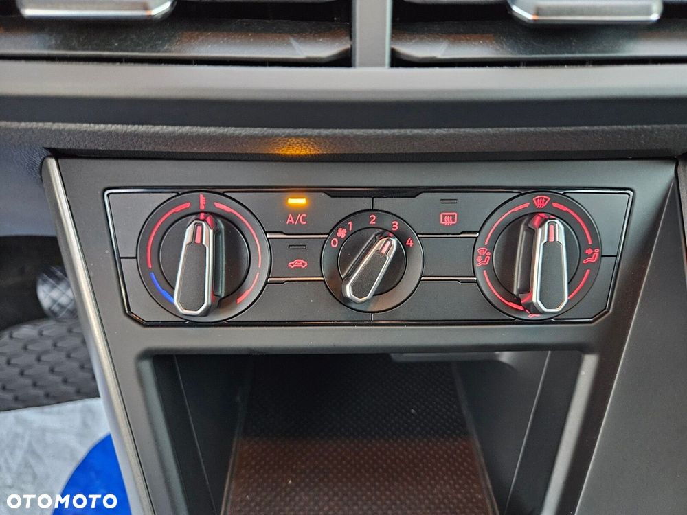 Volkswagen Polo 1.0 TSI Comfortline - 17