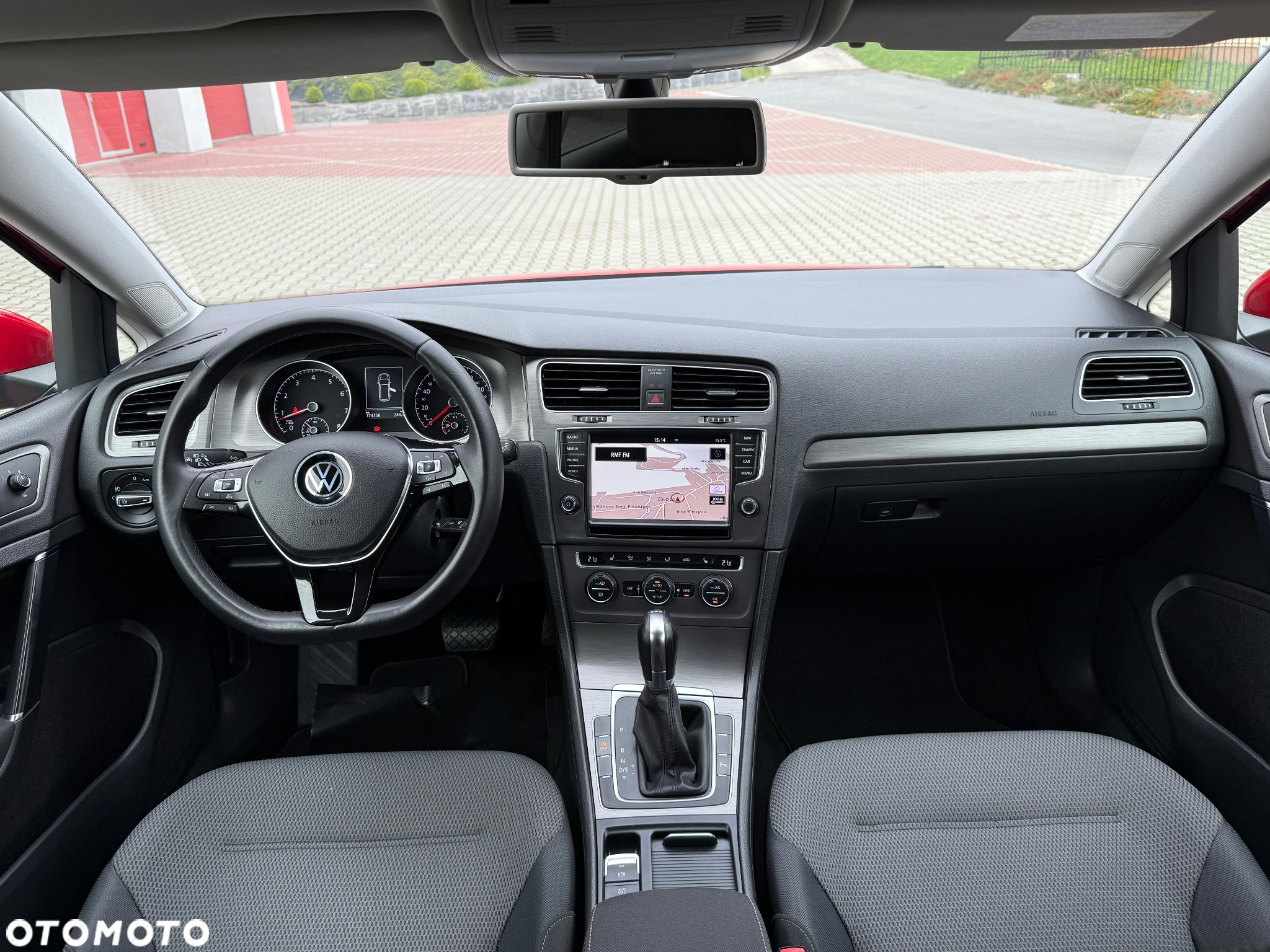 Volkswagen Golf VII 1.4 TSI BMT Comfortline DSG - 21