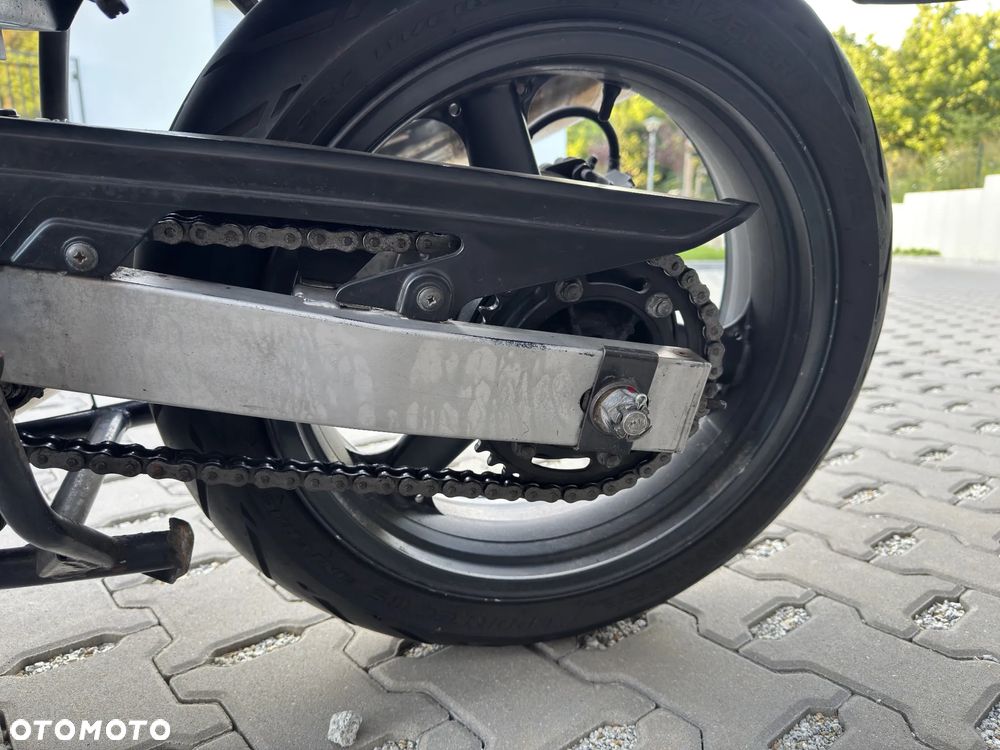 Kawasaki ZR - 8