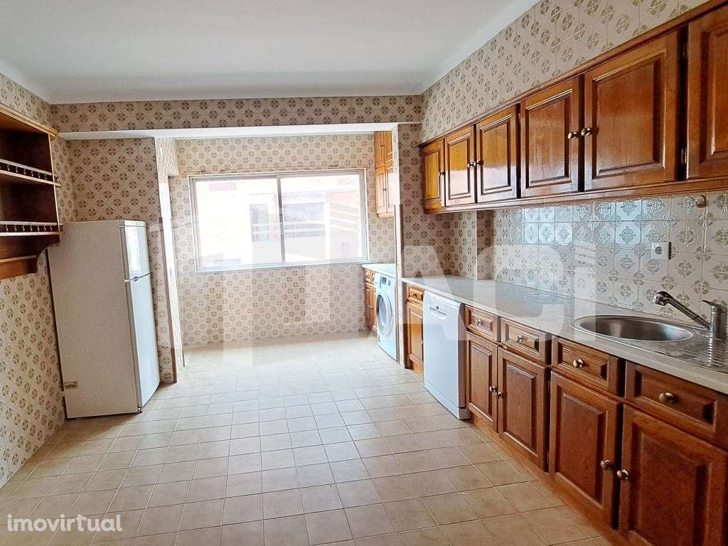 Apartamento T3-AV. MARQUES POMBAL - Grande imagem: 4/20