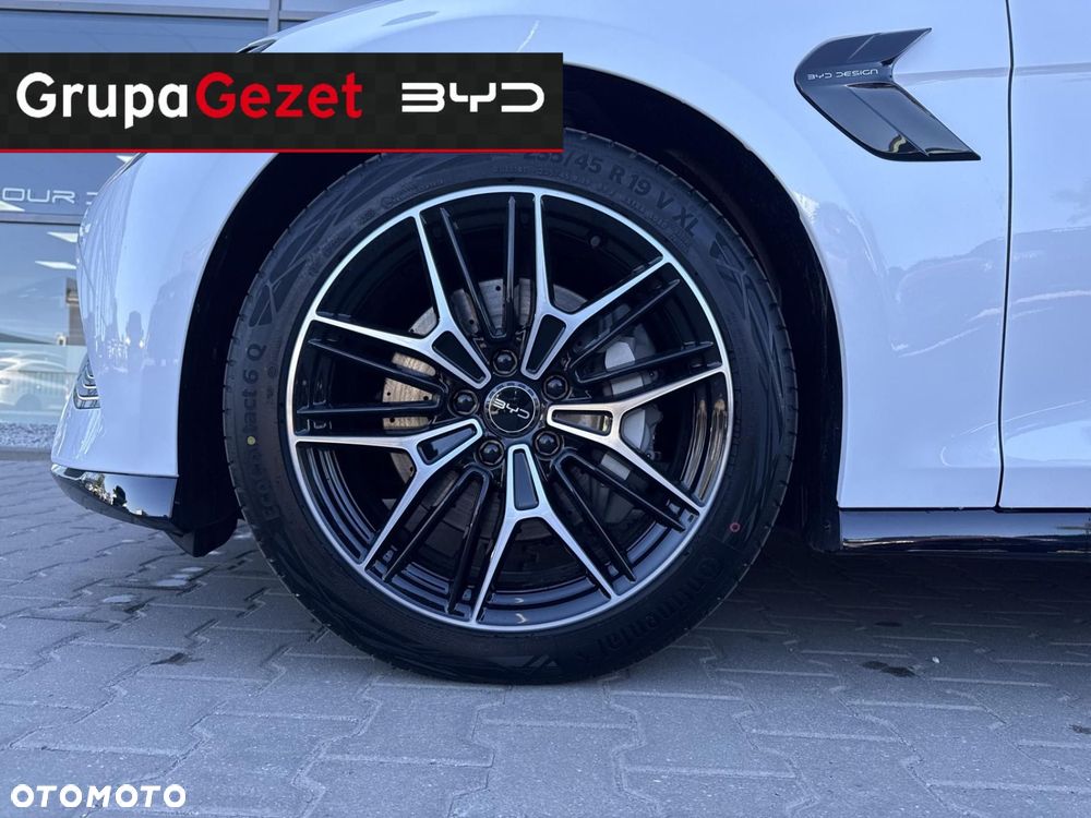 BYD Seal - 18