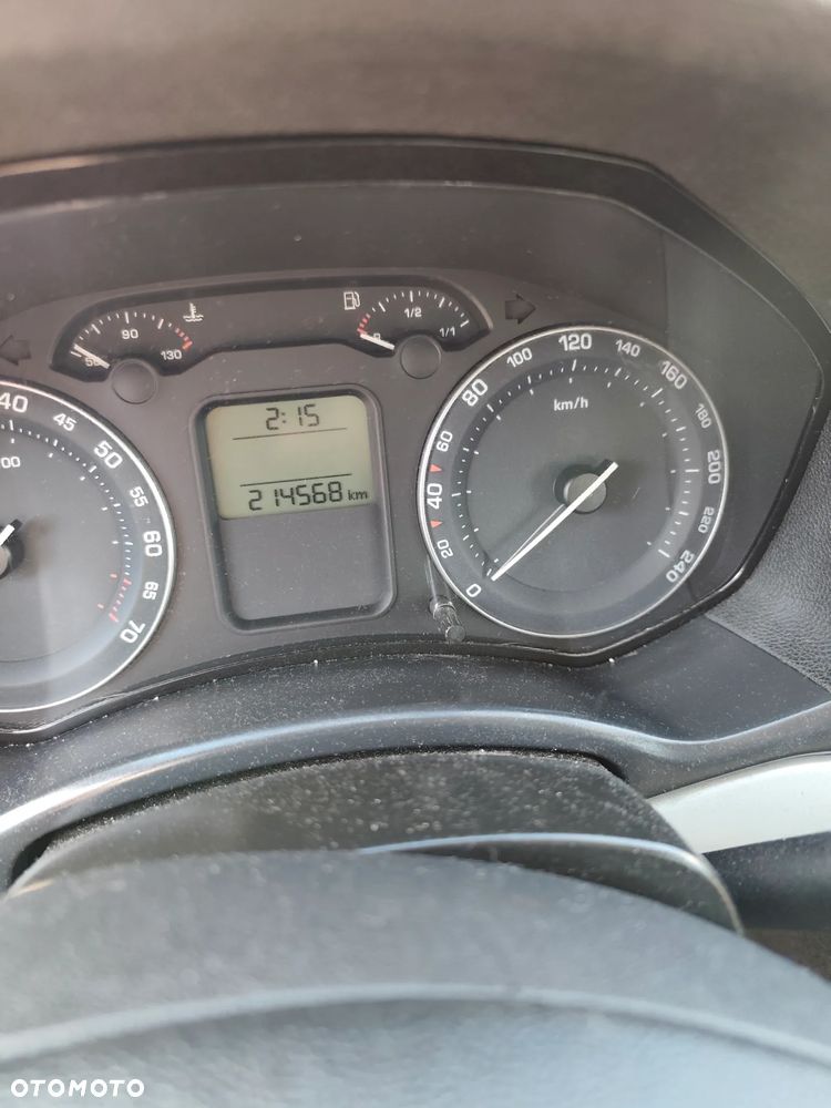 Skoda Octavia 1.6 FSI Ambiente - 7