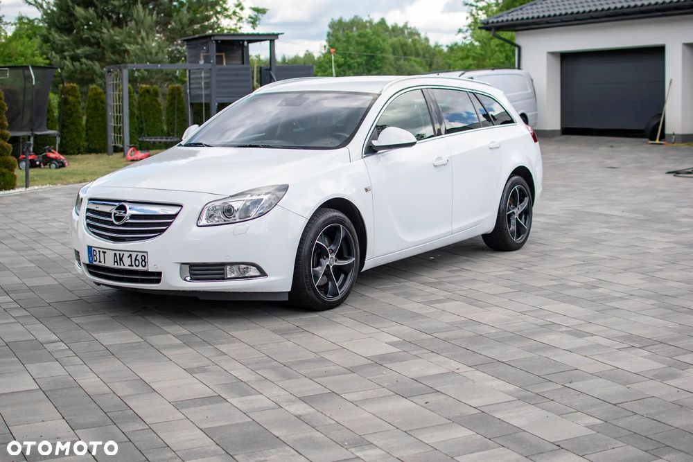 Opel Insignia - 24