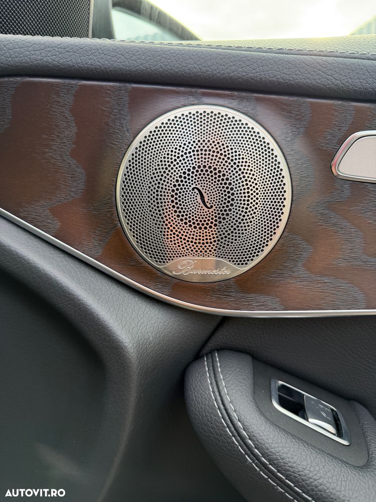 Mercedes-Benz GLC - 24