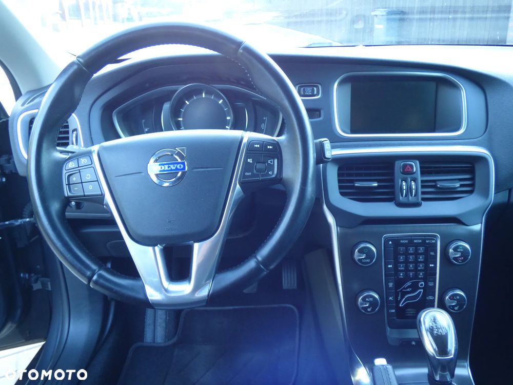 Volvo V40 D2 You - 6