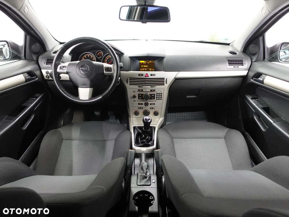 Opel Astra - 27