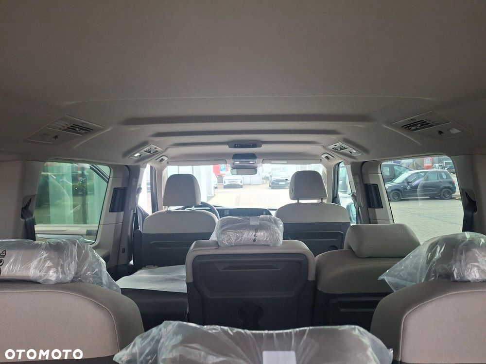 Volkswagen Multivan - 37