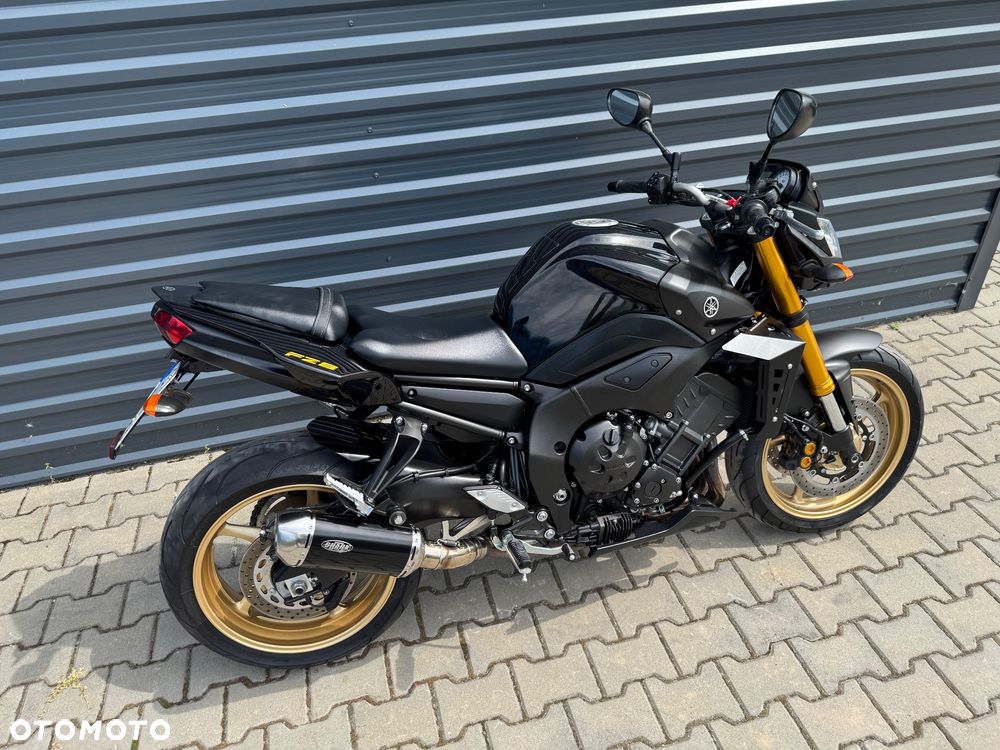 Yamaha FZ8 - 6