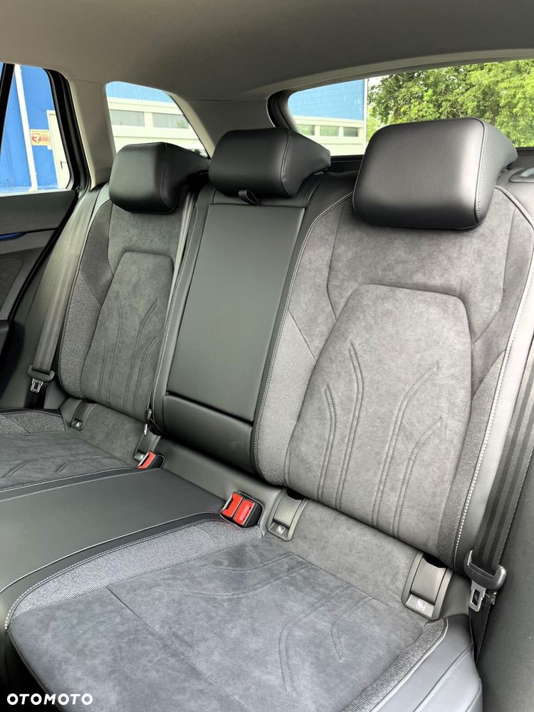 Volkswagen Golf Variant 1.5 eTSI mHEV Life Plus DSG - 25