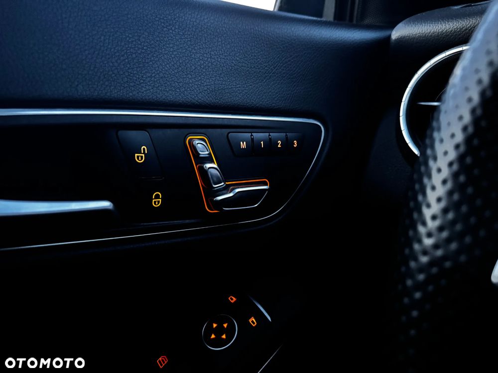 Mercedes-Benz CLA 200 7G-DCT AMG Line - 18