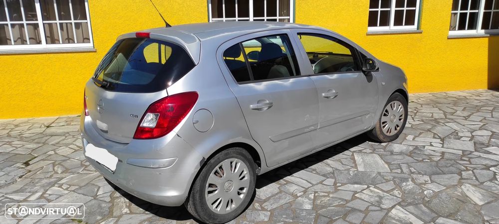 Opel Corsa 1.3 CDTi Enjoy - 15