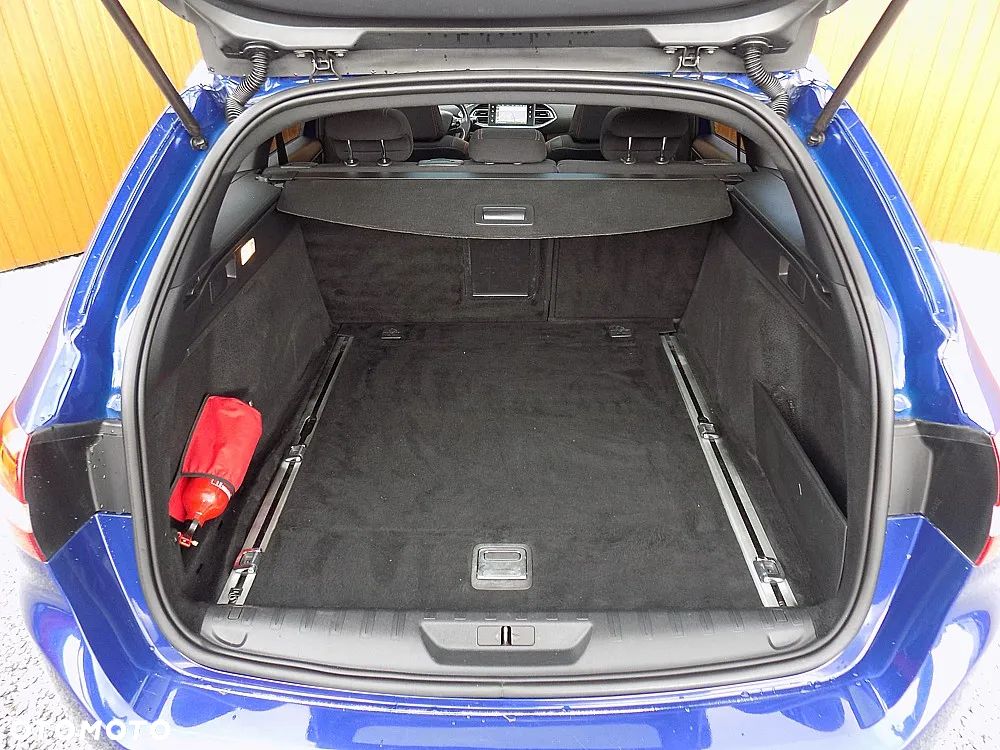 Peugeot 308 SW e-HDi 115 Stop & Start Allure - 21