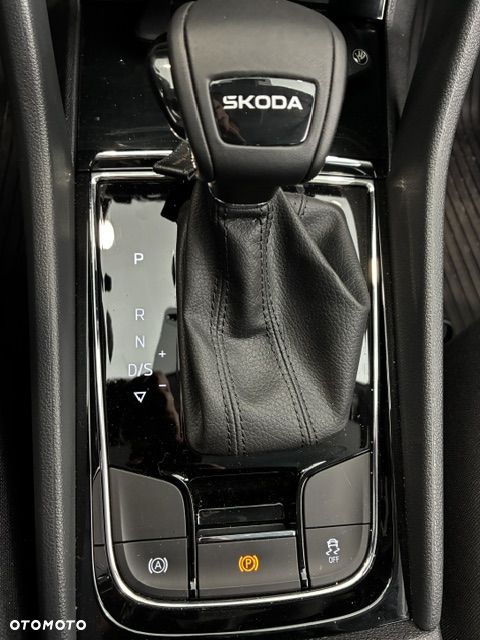 Skoda Karoq 1.5 TSI ACT Edition 130 DSG - 22