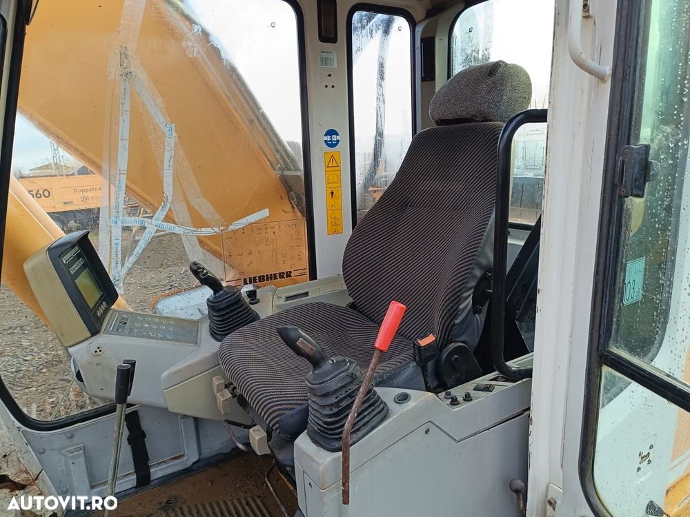 Liebherr R924B HDSL - 13