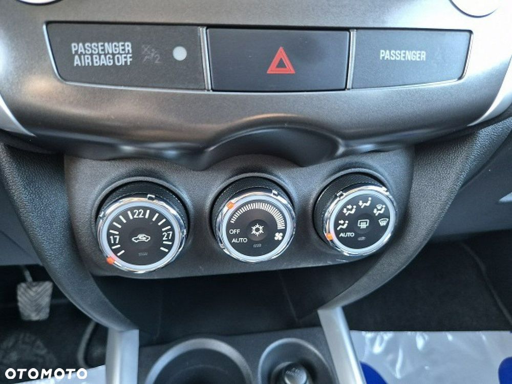 Mitsubishi ASX - 21