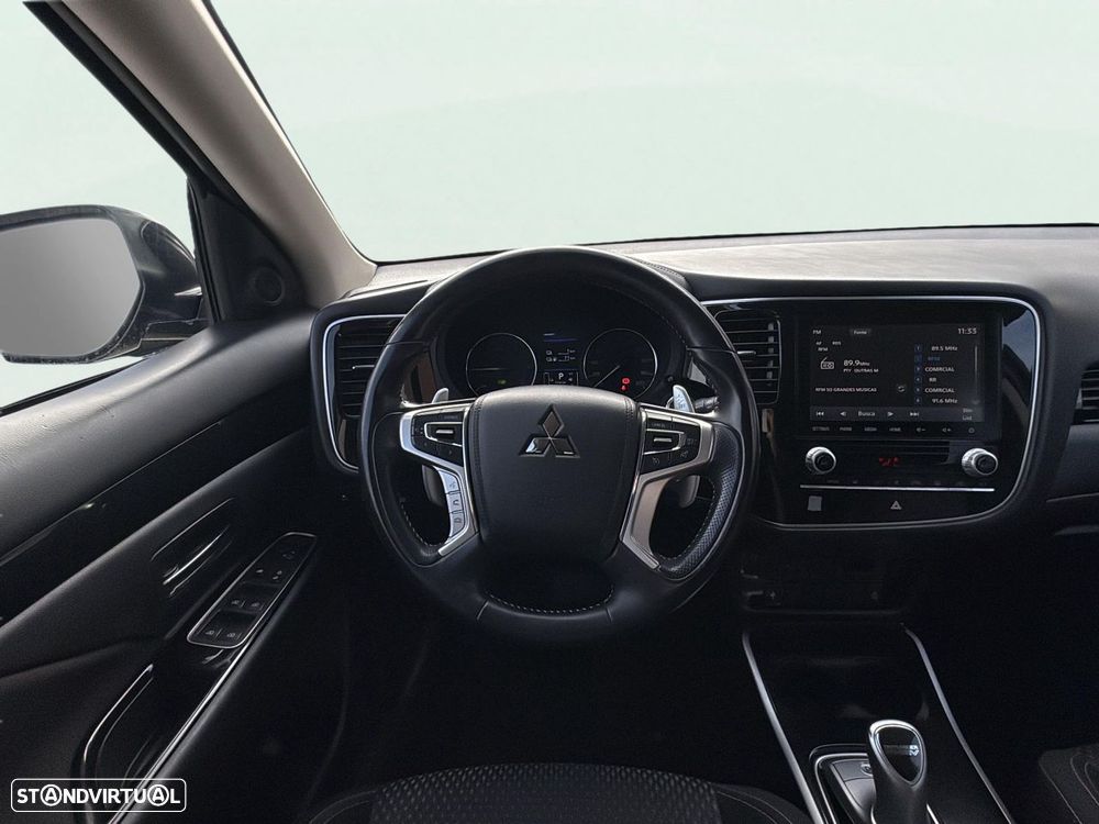 Mitsubishi Outlander 2.4 PHEV Intense - 12