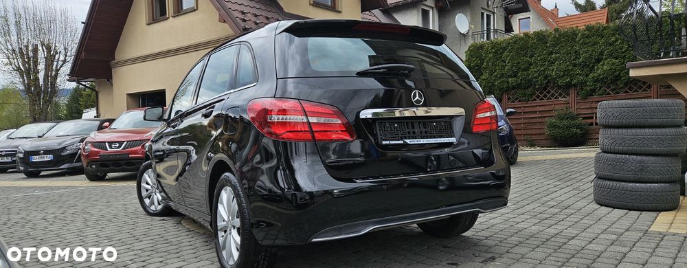 Mercedes-Benz Klasa B 180 (CDI) d 7G-DCT AMG Line - 15