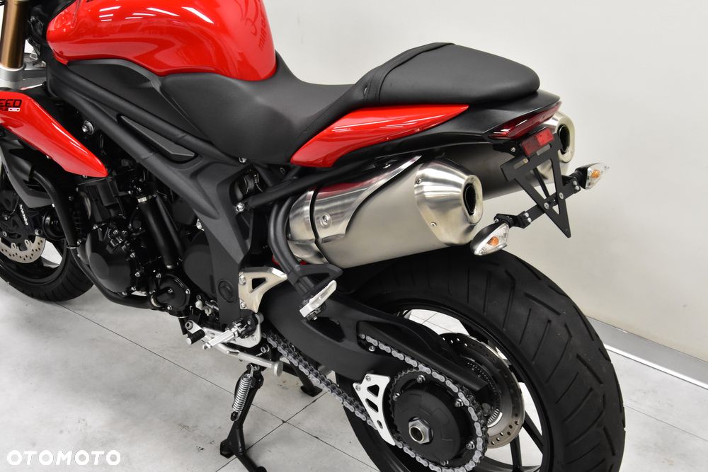 Triumph Speed Triple - 18