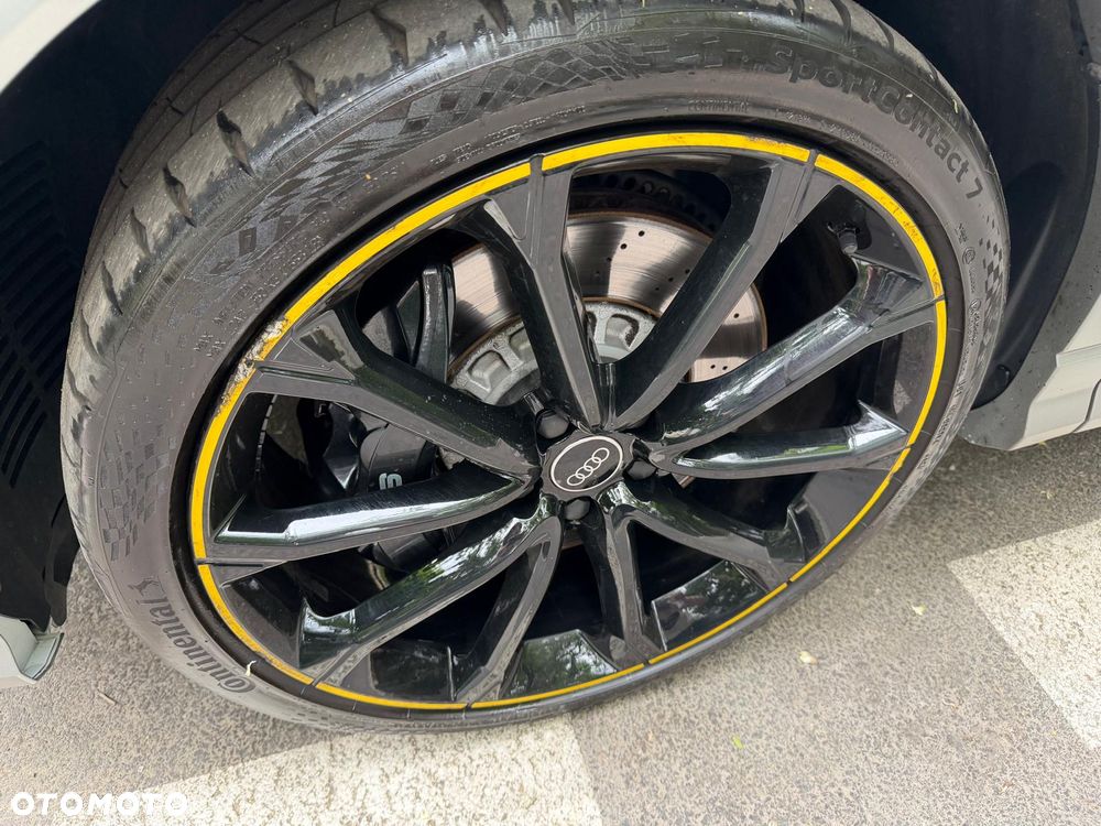 Audi RS Q3 2.5 TFSI quattro S tronic - 32