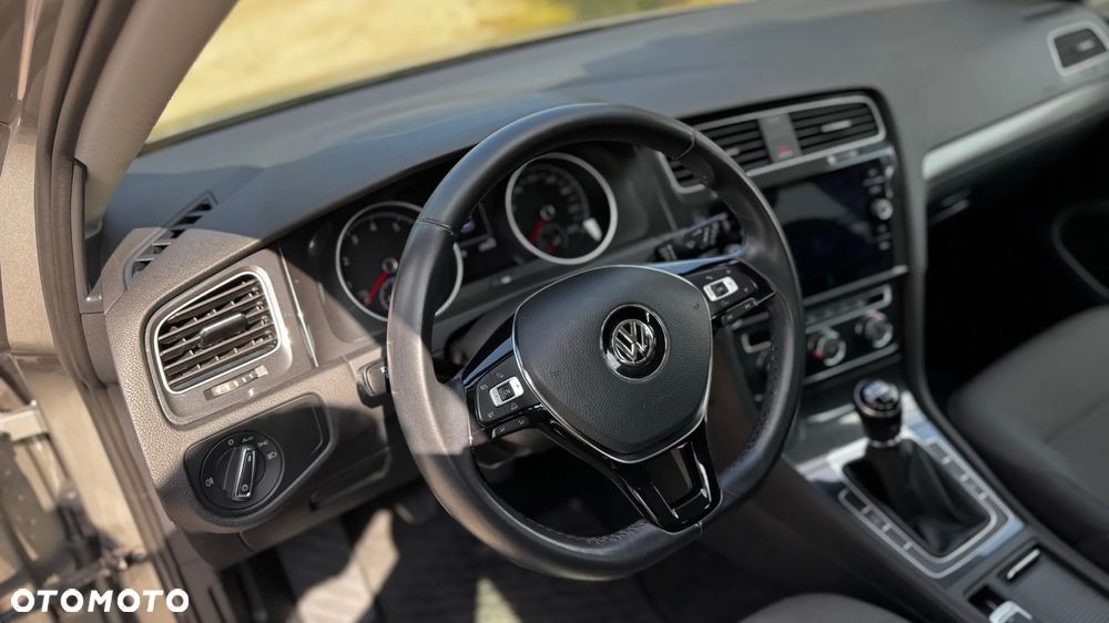 Volkswagen Golf 1.4 TSI BMT Comfortline - 6