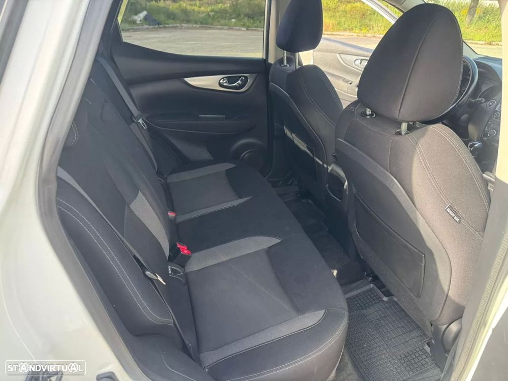 Nissan Qashqai 1.5 dCi Tekna - 7