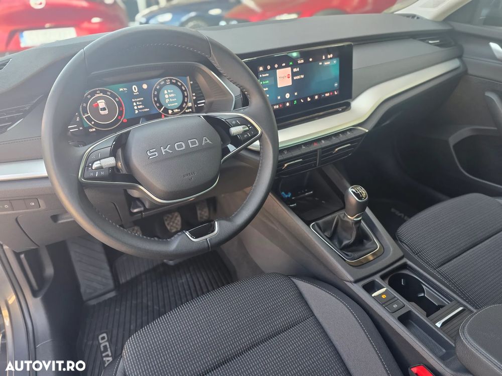 Skoda Octavia 1.5 TSI 115 CP Selection - 12