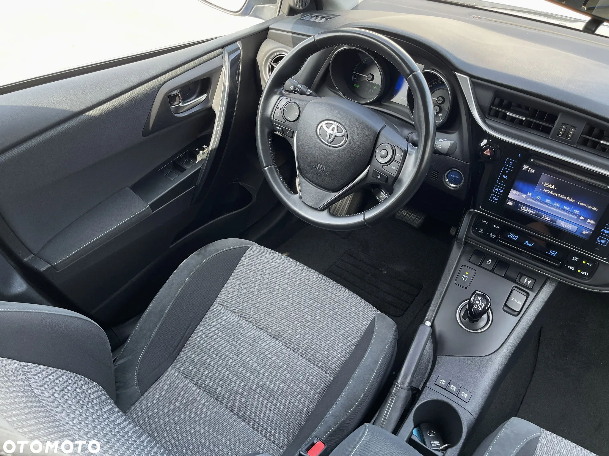 Toyota Auris 1.8 VVT-i Hybrid Automatik Style Selection - 28