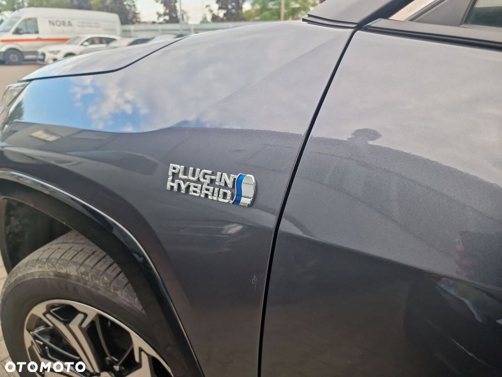Toyota RAV4 - 24
