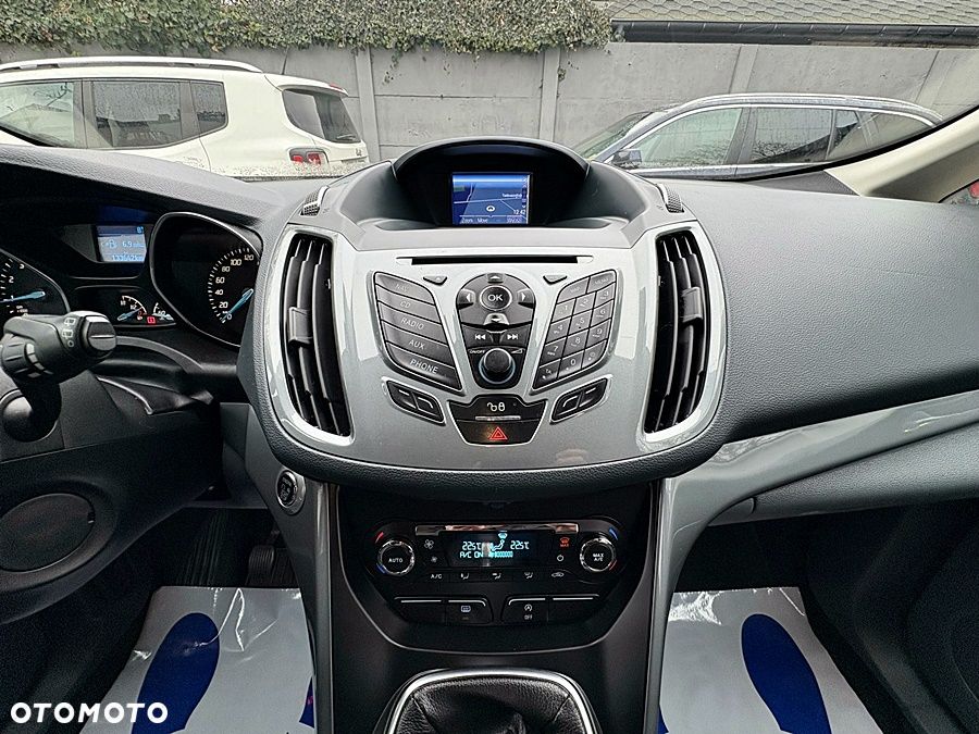 Ford C-MAX 1.0 EcoBoost Start-Stopp-System Titanium - 24