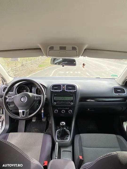Volkswagen Golf 1.6 TDI BlueMotion Technology DPF Comfortline - 5