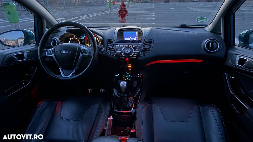 Ford Fiesta - 7