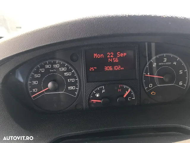 Fiat Ducato 8 Paleti Carosare cu Prelata - 10